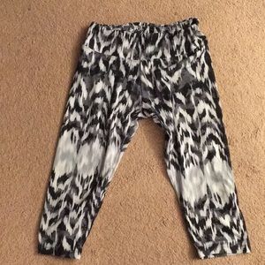 Capri Leggings